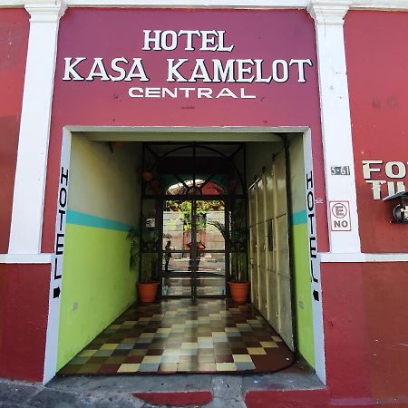 קצאלטננגו Hotel Kasa Kamelot Central מראה חיצוני תמונה