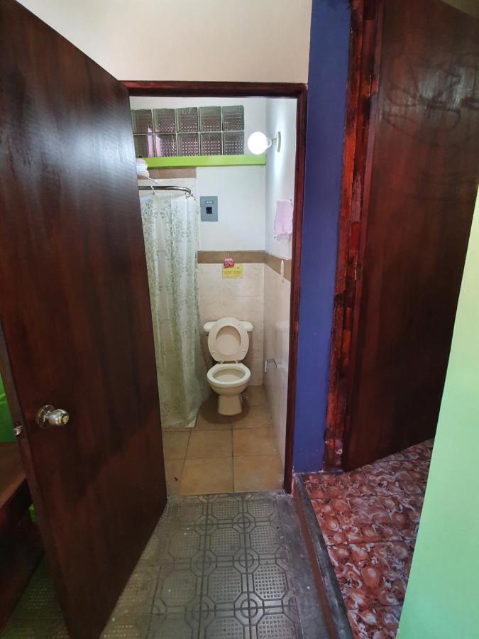 קצאלטננגו Hotel Kasa Kamelot Central מראה חיצוני תמונה